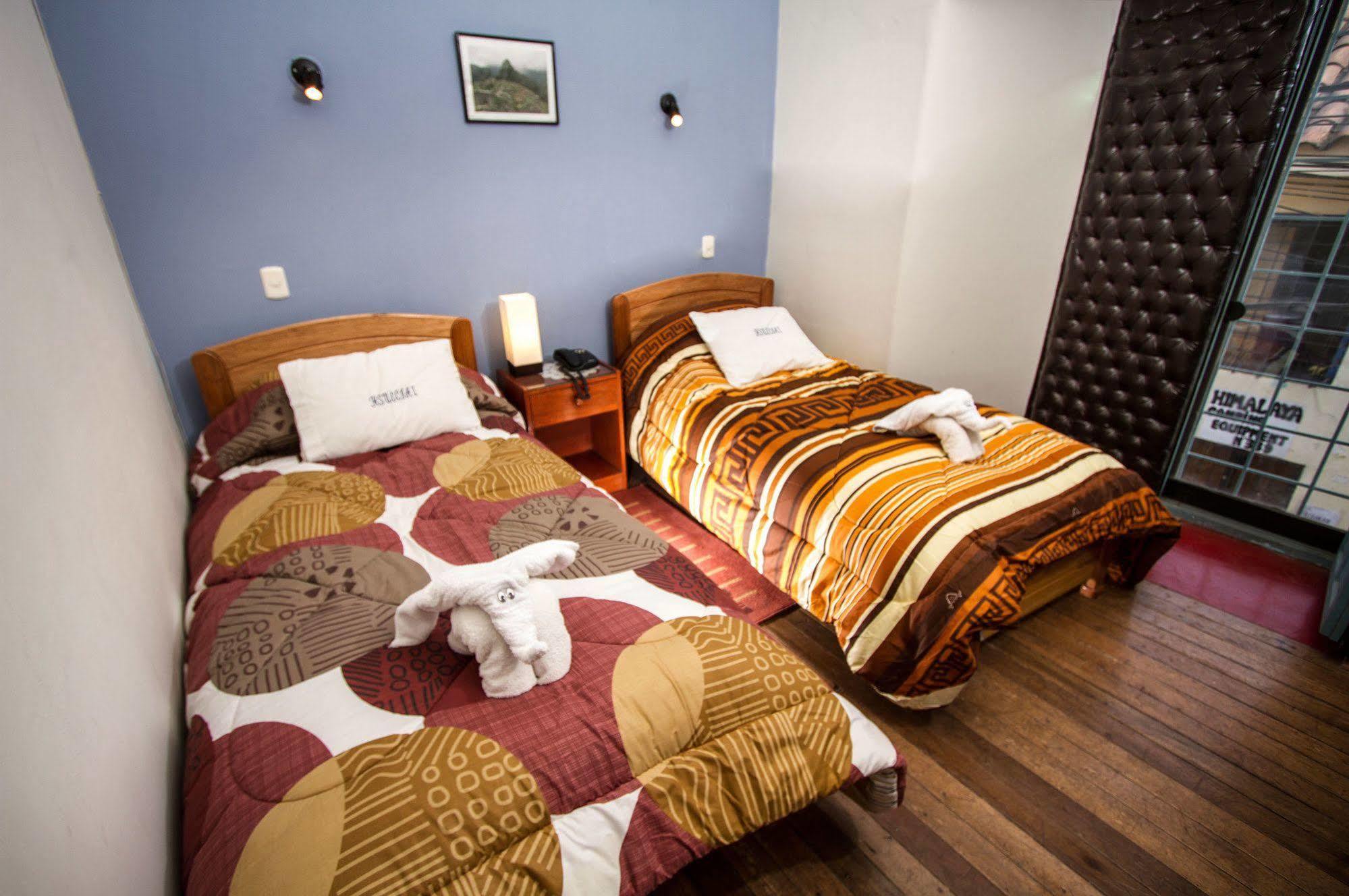 Hostal Suecia I Cusco Bagian luar foto